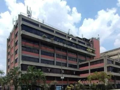 Oficina Lista para Ocupar en Los Cortijos de Lourdes