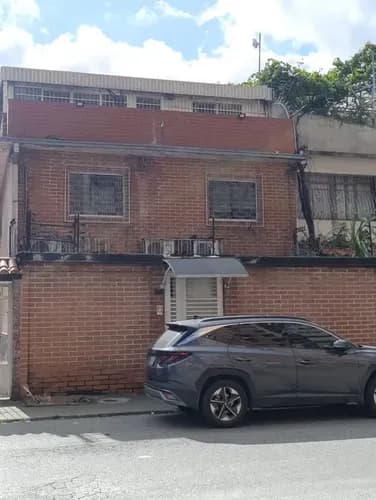 Casa Comercial En Alquiler Urbanización La California Norte. Km