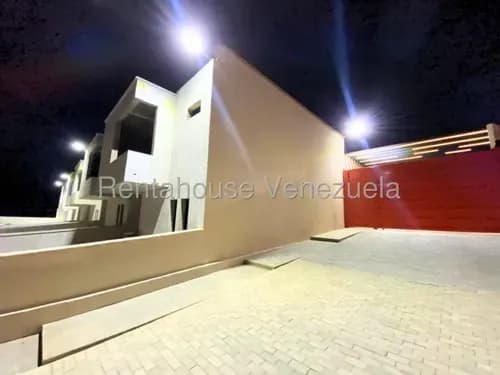 # 26- 11286 Terreno Residencial En Venta En Agua Viva, Lara Cabudare,lara Aa ^@