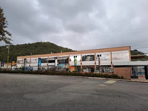 Local En Alquiler En C C Guataparo Express