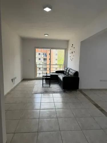 En Venta Apartamento En Residencias Montemayor San Diego (yh)