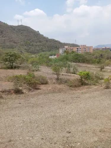 Oferta De Venta: Terreno En Mañongo Se Pone En Venta Excelente Terreno Con Fines Residenciales (uso Familiar), Ubicado En Una De Las Zonas De Mayor Demanda Y Crecimiento Del Municipio Naguanagua.