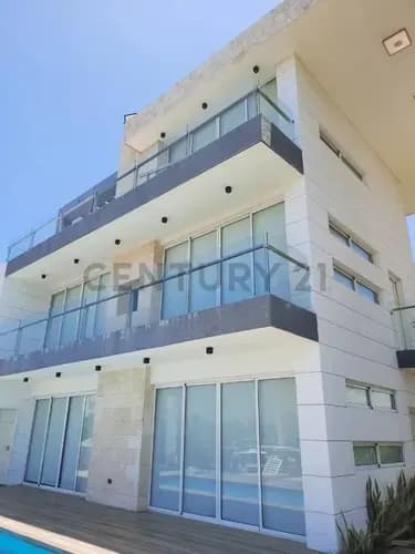 Casa Villa En Venta En Puerto Morrocoy. Tucacas C21 Inmobiliaria A1 Gloricarmen Rivas