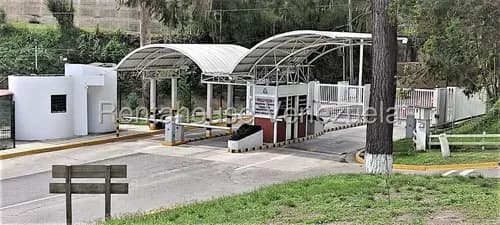 Se Vende Casa En Los Picachos - San Antonio De Los Altos