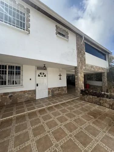 Amplio Townhouse Esquina En Venta Llano Alto Carrizal