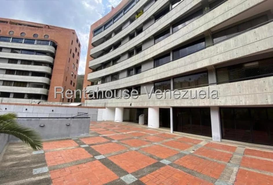 Apartamento (1 Nivel) en Alquiler en Lomas de La Alameda, Distrito Metropolitano