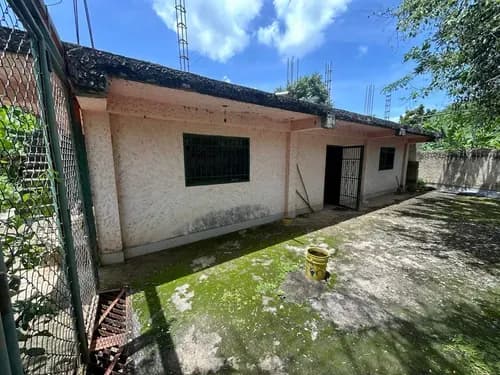 Casa Finca Con Proyecto De Produccion De Carne De Cerdo