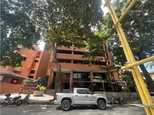 Alquiler De Oficina En Urbanización Las Mercedes, Municipio Baruta