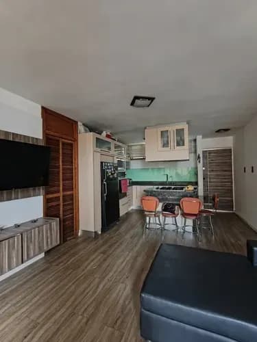 Apartamento Venta Colinas De Los Chaguaramos 72m2/ 2h-2b-1p Ep