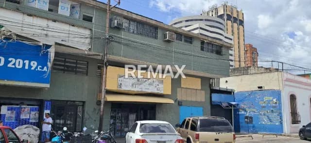 Alquiler de oficcina 45 metros cuadrados ubicado en la zona centro de maracay