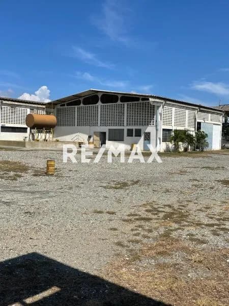 EN VENTA GALPON UBICADO EN LA ZONA INDUSTRIAL I