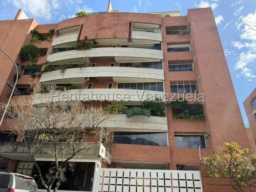 Se Vende Bello Apartamento En Campo Alegre Mls 26-16209