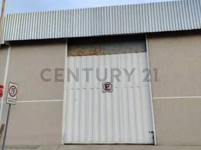 Galpón listo para operar en C.C Punta del Este en Cumaná, estado Sucre