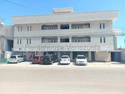 Local En Alquiler En Zona Centrica Mls #26-10518 Yh