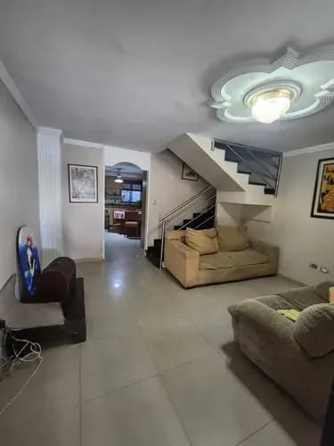 Venta De Townhouse Urb. Tazajal, Res. Villa Florencia 1 56 M2 Terreno 77 M2 Construcción Sala, Comedor Cocina Actualizada 2 Habitaciones Con Baño 1 Baño Completo De Visitantes Salon Comedor Ar