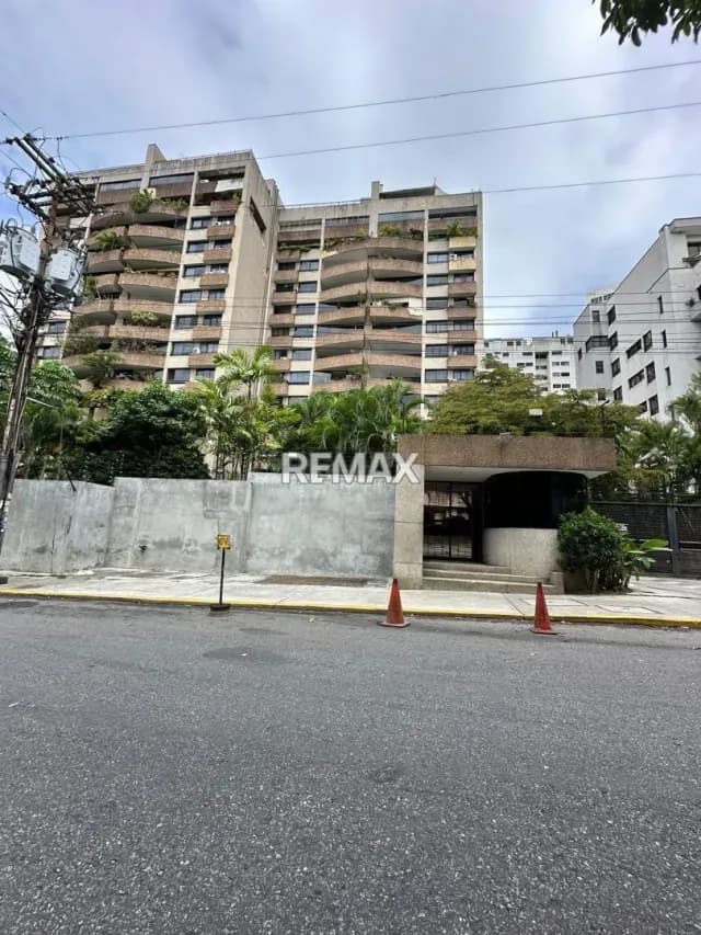VENTA APARTAMENTO SANTA EDUVIGIS
