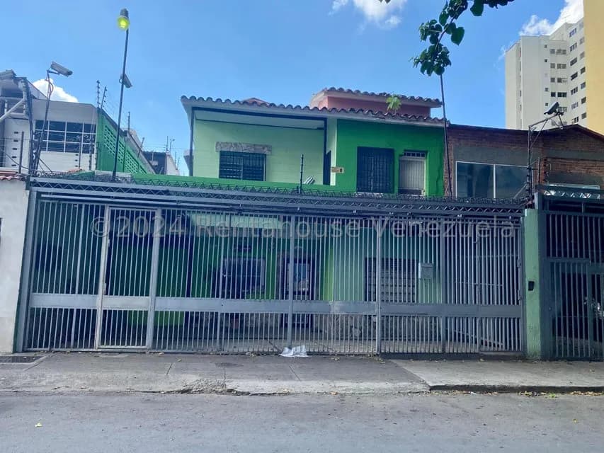 Casa (Duplex) en Venta en Bello Monte, Distrito Metropolitano