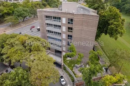 Agp Apartamento En Venta En Los Naranjos De Las Mercedes, Remodelado, Pozo De Agua 26-20143