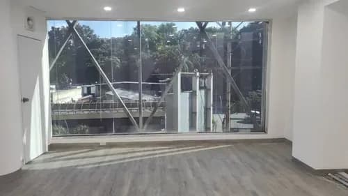 Hc Alquilo Local En Centro Comercial Otama 36 Mtrs2 Piso:1 1 Baño 1 Puesto Estacionamiento Cánon: 350$ Más Condominio Alrededor De 80$ Condiciones: 3 Meses Depósito