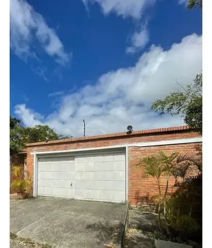 Casa En Venta. Urbanización Lomas De La Trinidad