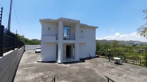 Venta De Estupenda Propiedad En Colinas De Guataparo G.g 290685