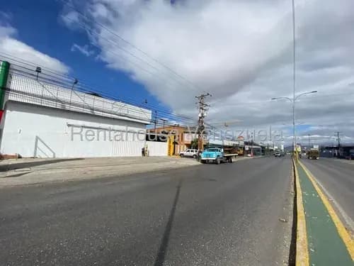 Galpon En Venta En La Encrucijada De Turmero Comercial Para Deposito Con Oficinas Tanque De Agua Y Planta Electrica Oportunudad #25-19780 Rm
