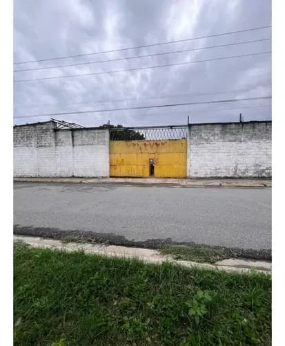 Vendo Terreno Con Galpones Para Remodelar Turmero Sector La Ceiba