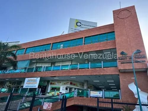 En Venta Local Comercial En Paseo Las Delicias I #26-1953 Rm