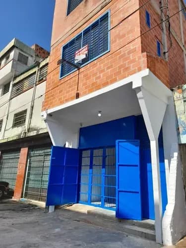 Edificio Comercial, Carmen N