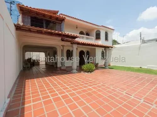 Inmuebles Milagros Nazareth Casa En Venta En Barquisimeto Lara Zona Centro. Codigo Del Inmueble 25-21014 Economica Residencial Economico
