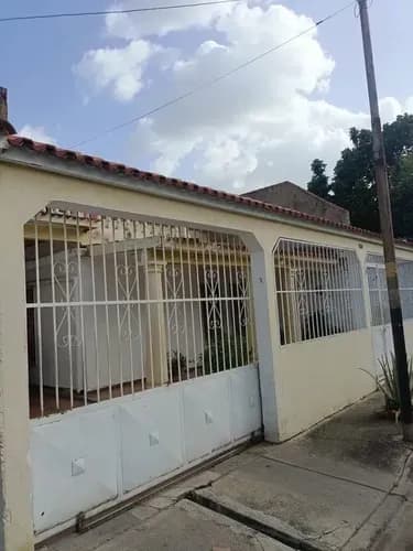 Marina Vende Casa En Valle Verde, San Diego. Vic-053 (sólo Clientes)