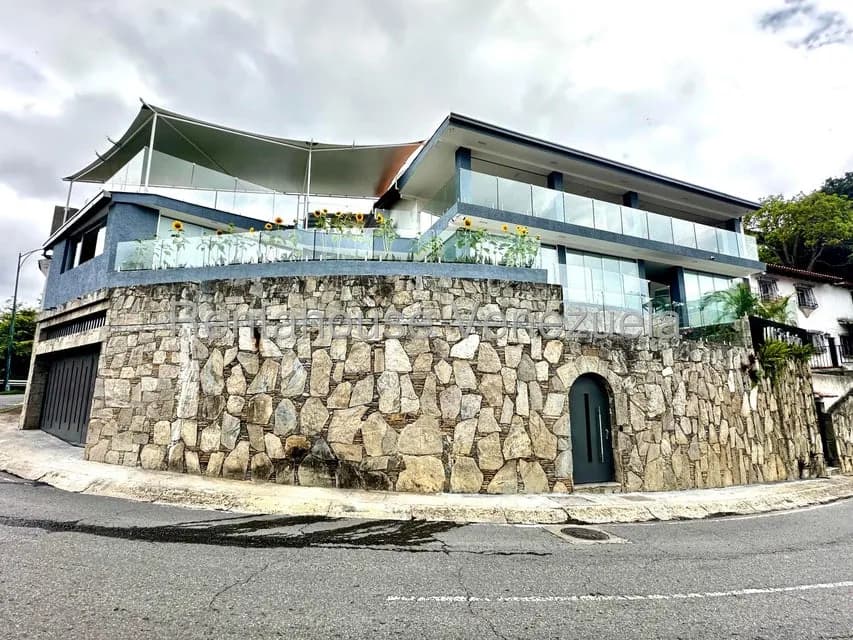 Casa (Duplex) en Venta en Lomas de La Trinidad, Distrito Metropolitano