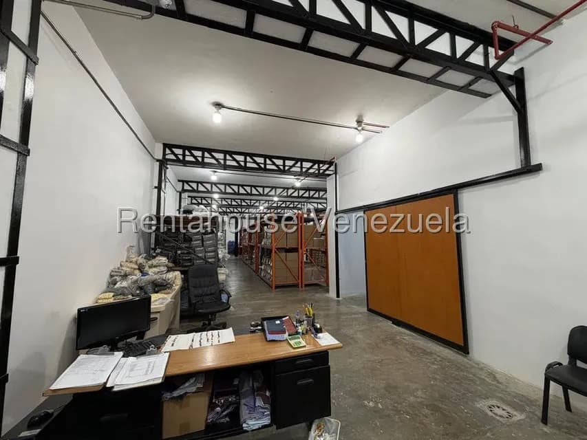 Comercial (Galpon - Deposito) en Alquiler en Boleita Sur, Distrito Metropolitano
