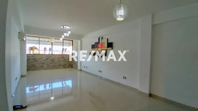 Apartamento en Alquiler Macaracuay