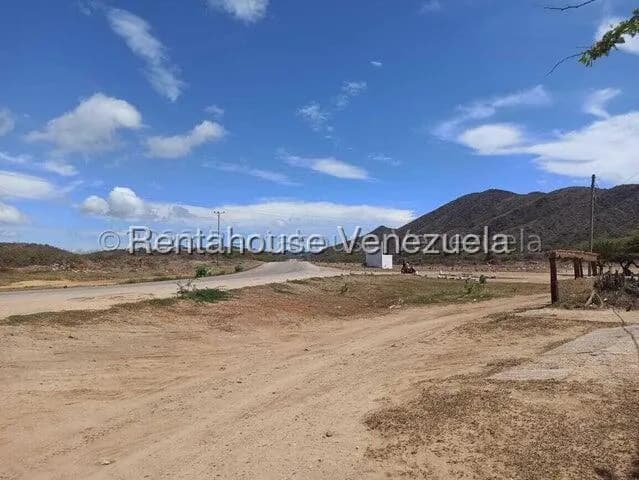 Terreno (Comercial) en Venta en Juangriego, Nueva Esparta