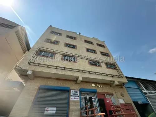 Edificio En Alquiler En La Trinidad Yr268261