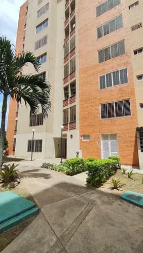 Apartamento En Naguanagua Doral Country El Rincón Vende Dayanna Vasquez