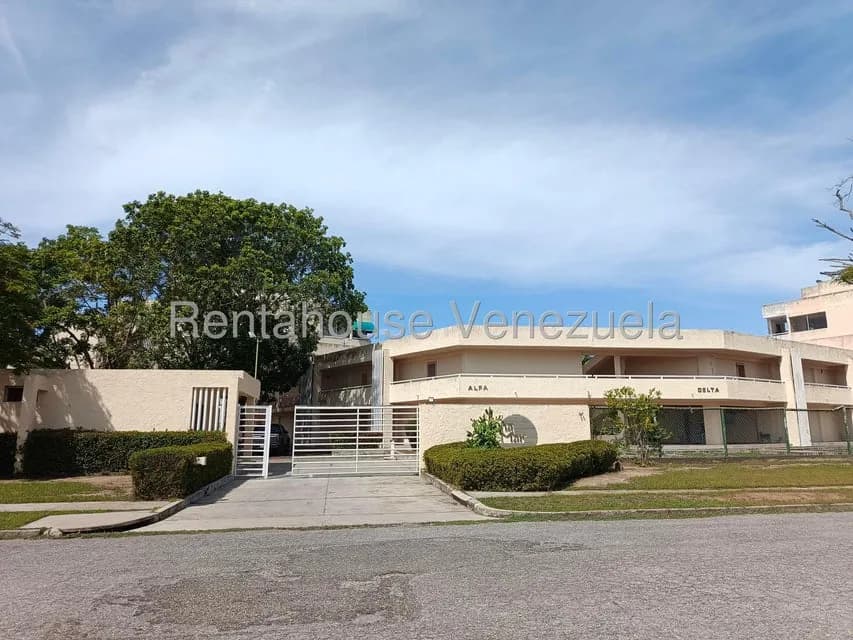 Apartamento (1 Nivel) en Venta en Los Canales de Rio Chico, Miranda