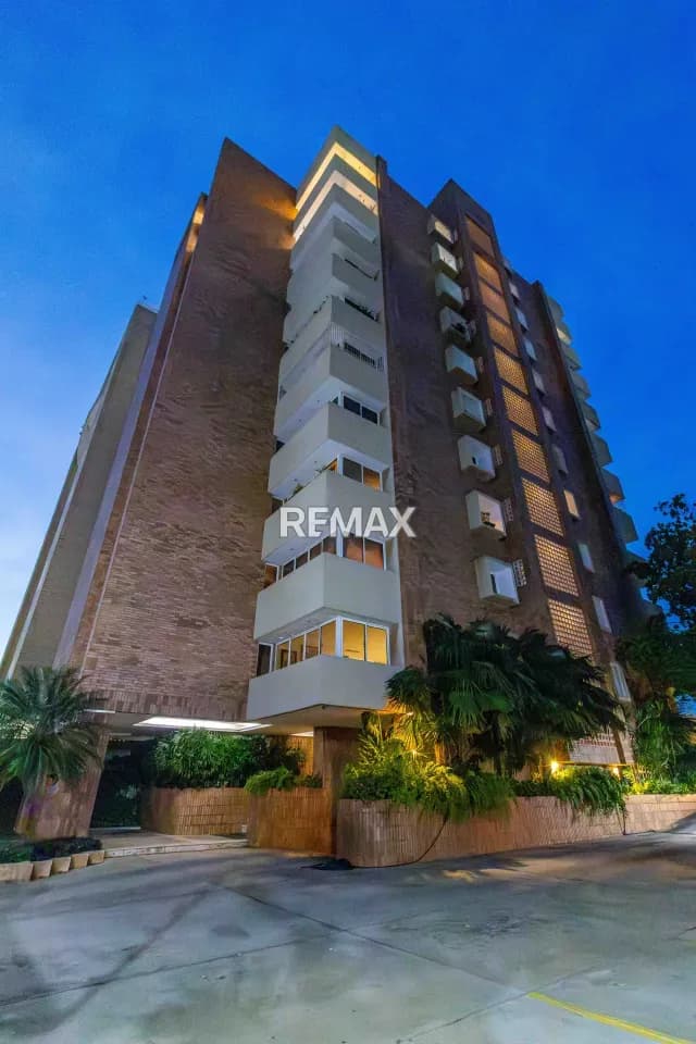 Penthouse en alquiler Edificio Piedra Luna