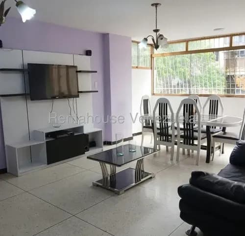 Amplio Apartamento Alquiler Santa Monica 26-15475 Hgk