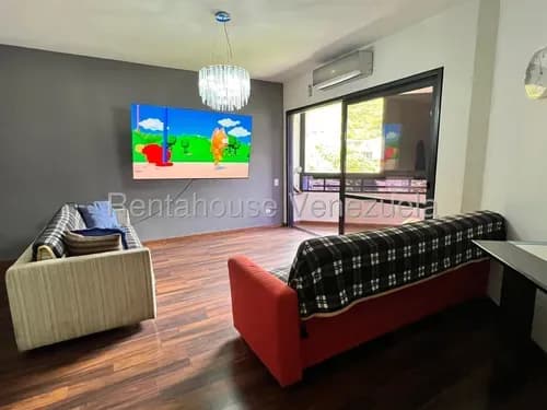 Ng 26-21593 Amplio Apartamento En San Bernardino, Bonito Balcón. Edificio Muy Bien Mantenido