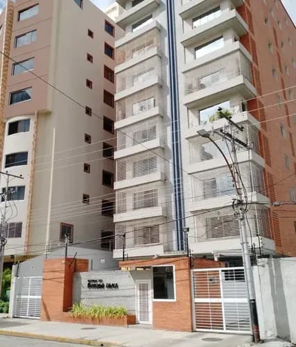 En Venta Apto Amoblado. Con Planta Eléctrica. Urbanización El. Bosque. Maracay