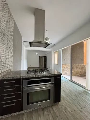 Fr Apartamento En Alquiler - Res. Morisca, El Parral Planta 100%