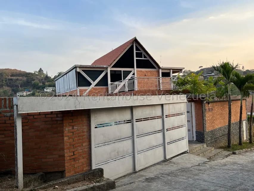 Casa (Multipes Niveles) en Venta en Corralito, Distrito Metropolitano