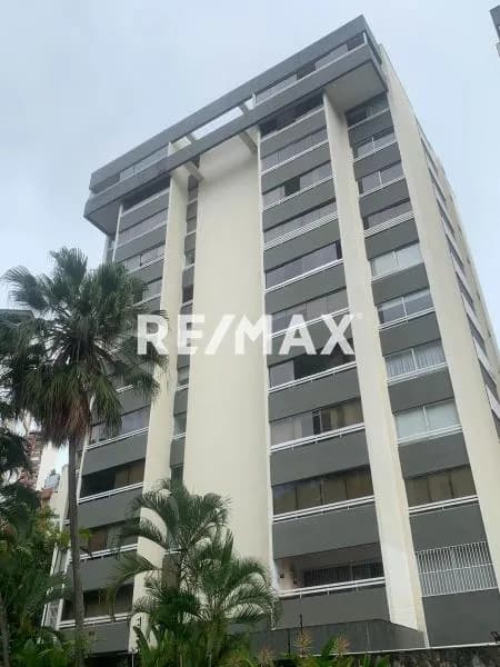 APARTAMENTO EN VENTA EN SANTA ROSA DE LIMA