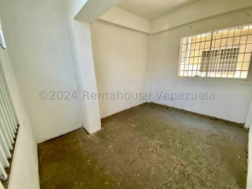 Comercial (Oficina) en Alquiler en Centro, Lara