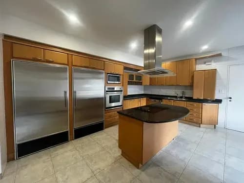 Apartamento En Alquiler De Lujo / 240 Mts / Valle Arriba / San Juan De Dios (ic)