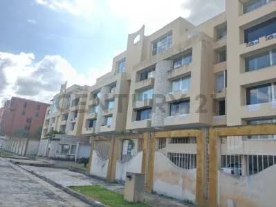 ¿Buscan Apartamento para rentar en la Urb Arivana?