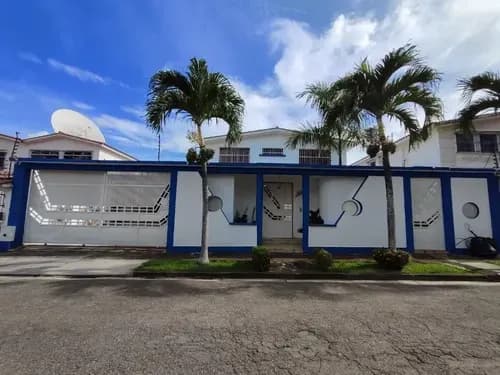 Josseyris Jimenez Vende Casa En La Viña