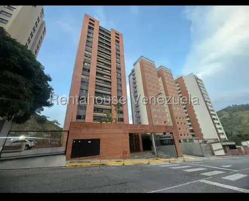 Yb / Apartamento En Alquiler En La Bonita / 26-20960